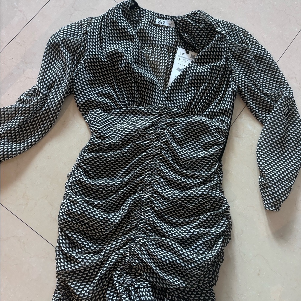 Brand new zara dress